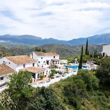 Casa De Suenos * Comares